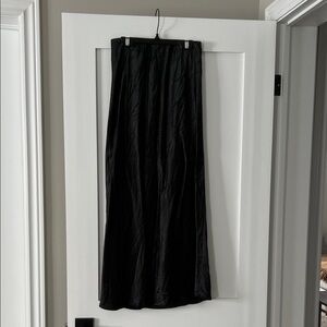 BABATON - Classic Black Midi/Long Skirt